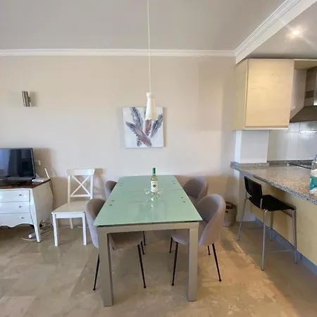 Cozy 2br Beautiful Views Palmeras De Calahonda *
